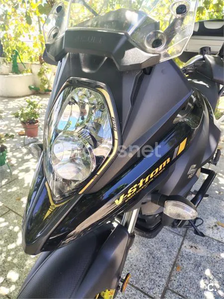 Suzuki V-Strom 650XT - Vista 17
