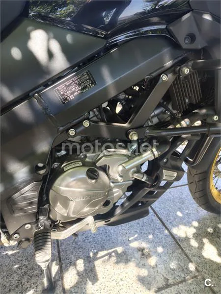 Suzuki V-Strom 650XT - Vista 8