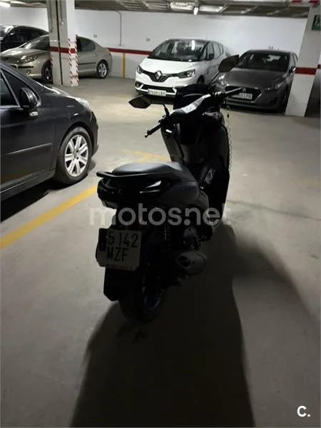 Yamaha NMAX - Vista 3