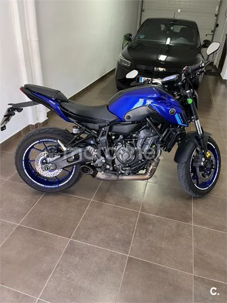 Yamaha MT-07 - Vista 3