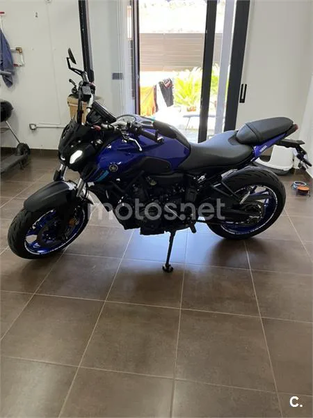 Yamaha MT-07 - Vista 4