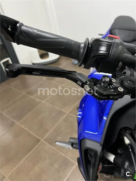Yamaha MT-07 - Vista 8
