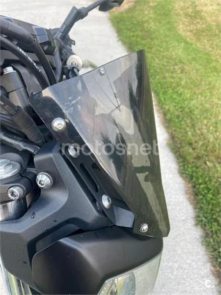 Yamaha MT-07 - Vista 6