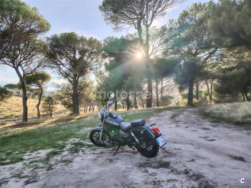 Daelim Daystar 125 FI 1300 € 2015 Ávila - 2