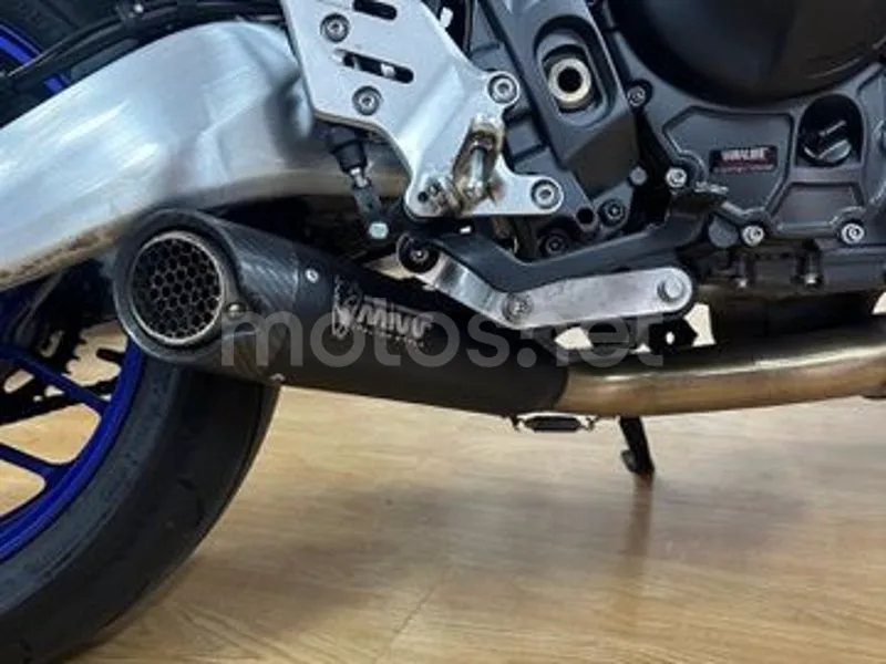 Yamaha MT-09 - Vista 7