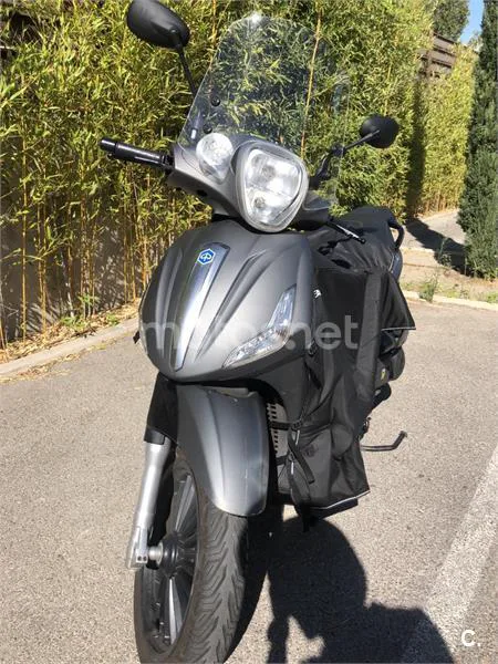 Piaggio Beverly 300 1300 € 2016 Madrid - 1