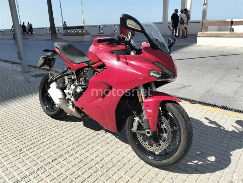 Ducati SuperSport - Vista 5