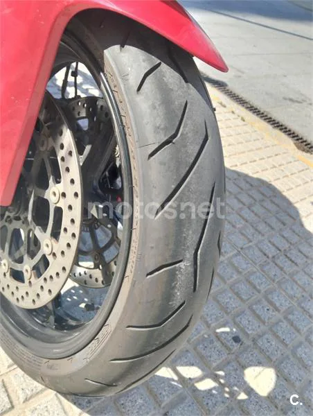 Ducati SuperSport - Vista 6