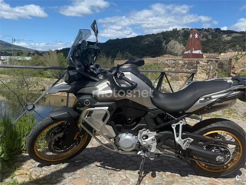 Voge 900DSX - Vista 4