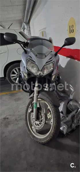 Honda @125 - Vista 4