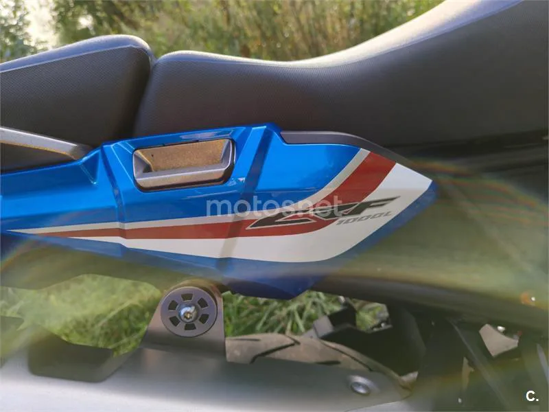 Honda CRF1000L Africa Twin - Vista 6