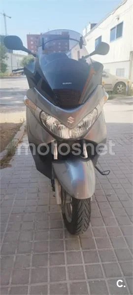 Suzuki Burgman 200 1650 € 2012 Valencia - 2