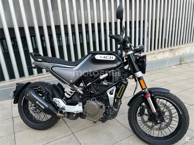 Husqvarna Svartpilen 401 2990 € 2021 Madrid - 2