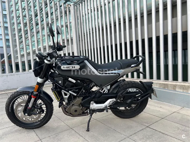 Husqvarna Svartpilen 401 - Vista 3