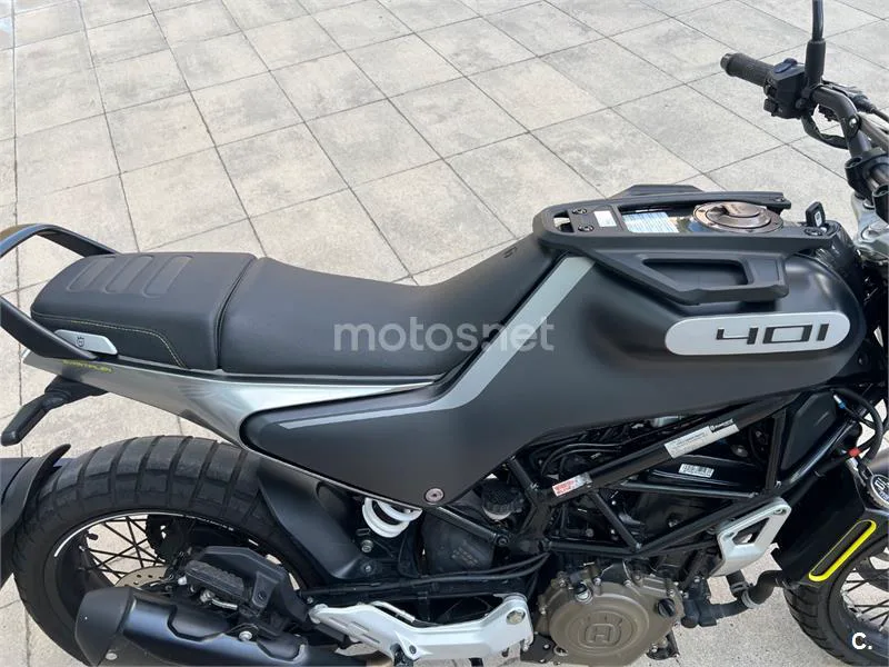 Husqvarna Svartpilen 401 - Vista 8