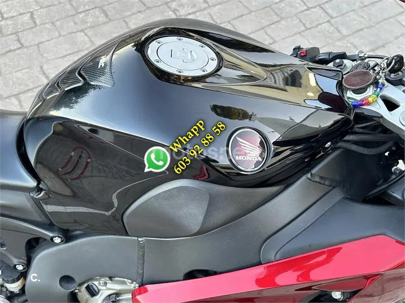 Honda CB1000R - Vista 3