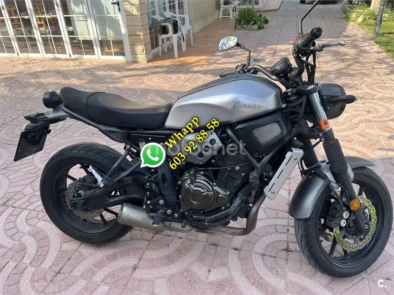 Yamaha XSR700 - Vista 4