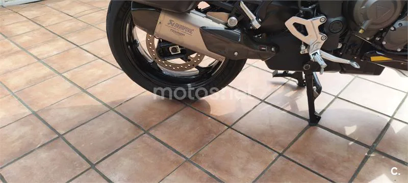 Triumph Tiger Sport 800 - Vista 12