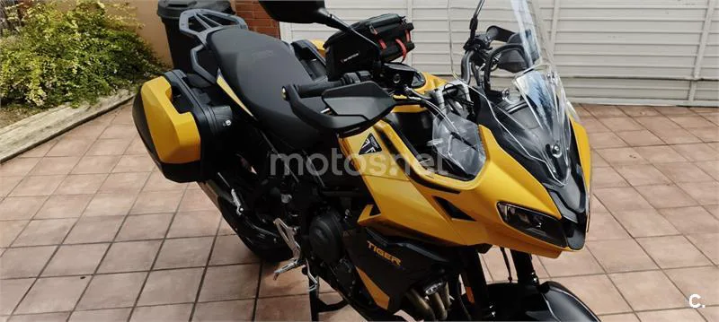 Triumph Tiger Sport 800 - Vista 9