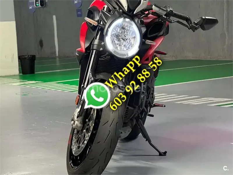 MV Agusta Dragster - Vista 3