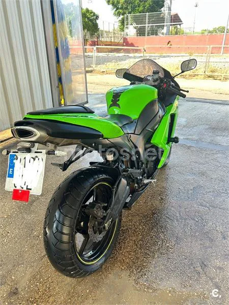 Kawasaki Z900 - Vista 6