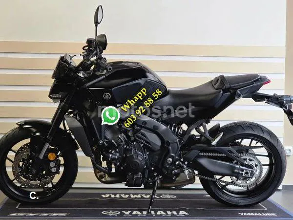 Yamaha MT-09 - Vista 4