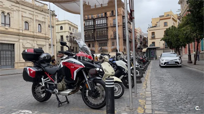 Ducati Multistrada V4 - Vista 29