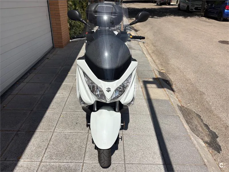 Suzuki Burgman 125 2490 € 2020 Madrid - 2