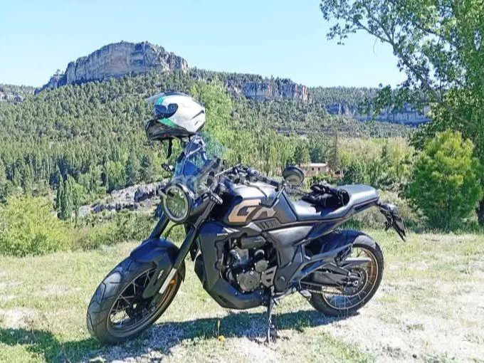 Zontes GK 350 - Vista 8