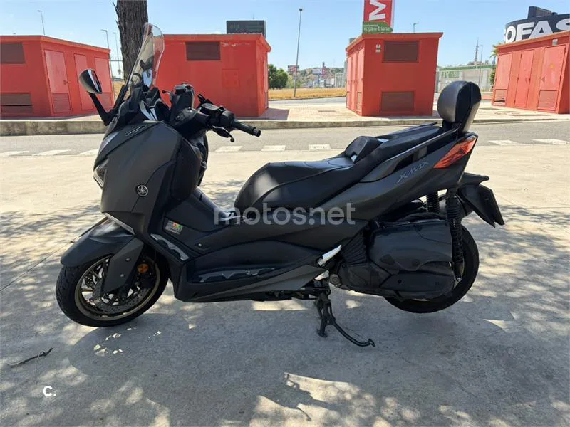 Yamaha XMAX 400 - Vista 3