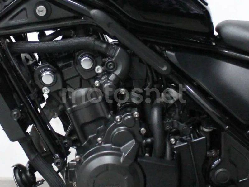 Honda Rebel 500 - Vista 8