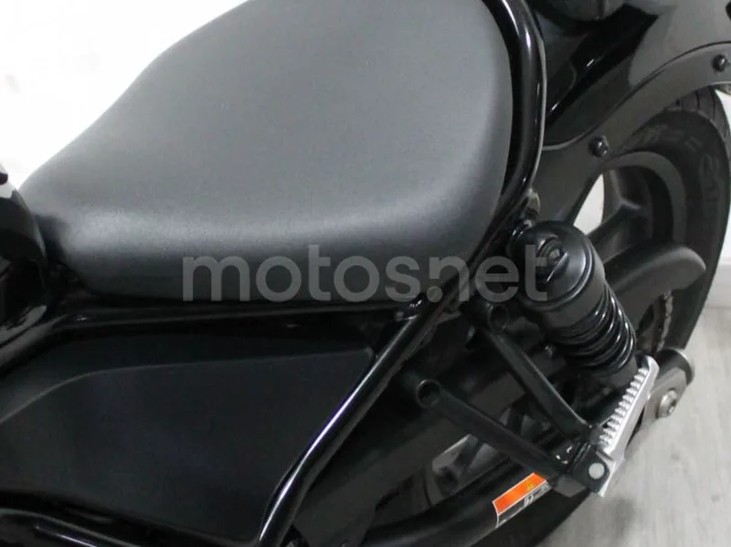 Honda Rebel 500 - Vista 9