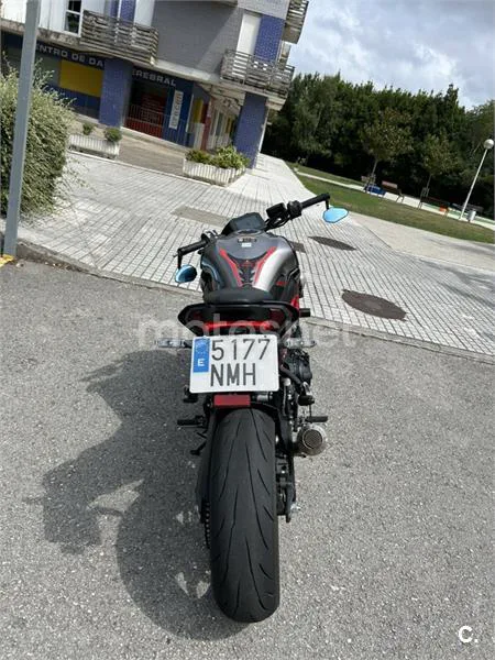Kawasaki Z900 - Vista 6