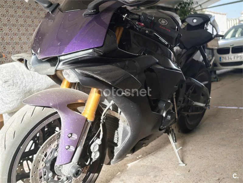 Yamaha YZF-R1 - Vista 6