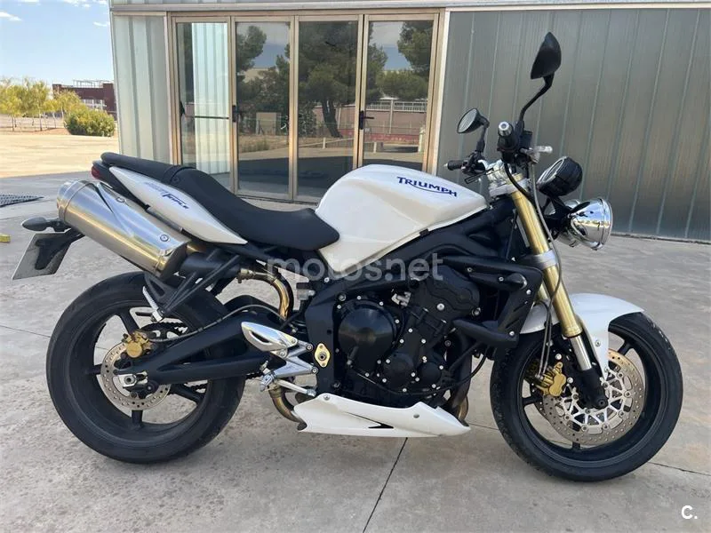Triumph Street Triple 2900 € 2009 Albacete - 1