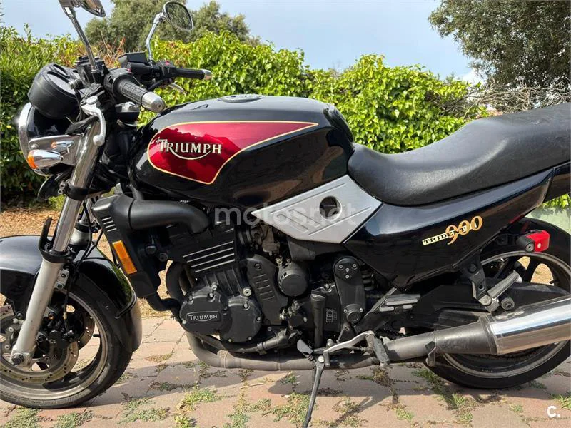 Triumph Trident 900 - Vista 4