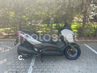 Yamaha XMAX 300 5550 € 2021 Zaragoza - 2