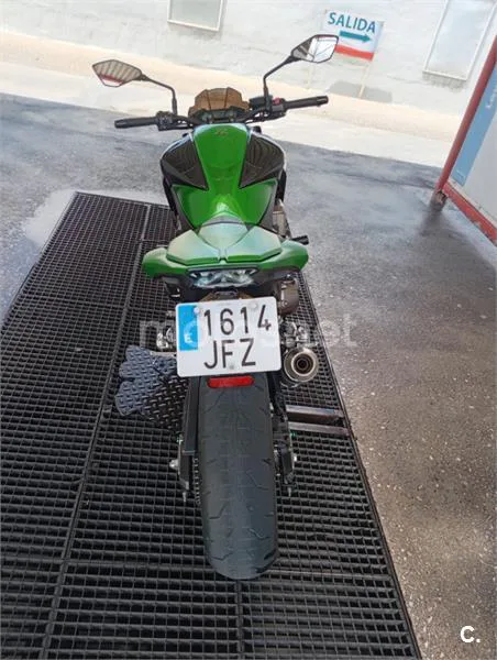 Kawasaki Z800 - Vista 5