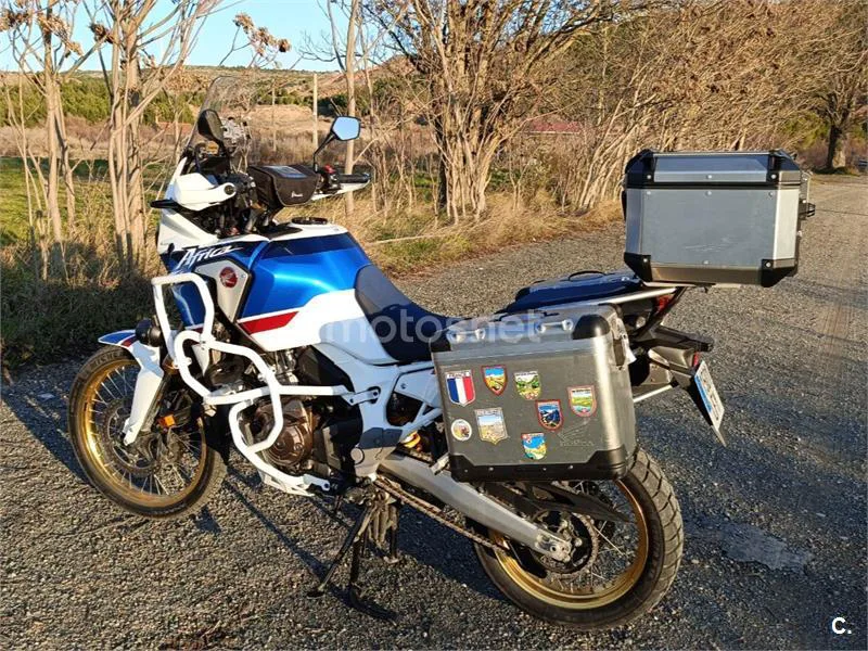 Honda CRF1000L Africa Twin - Vista 3