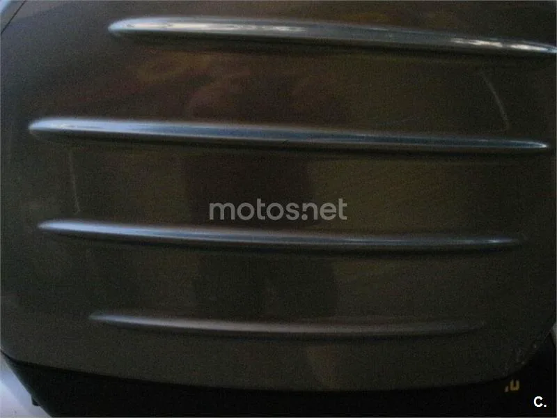 Kawasaki 1400GTR - Vista 3