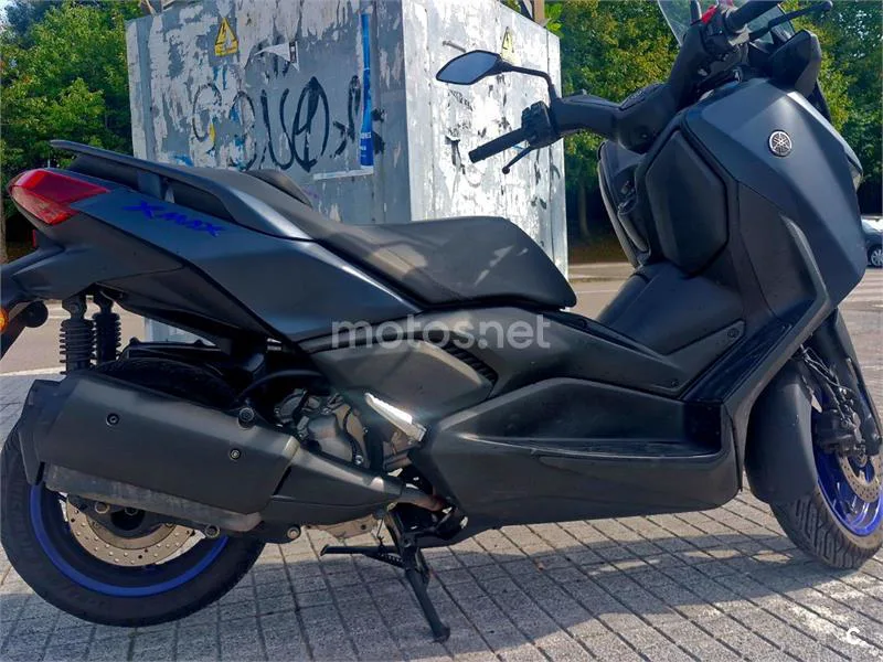 Yamaha XMAX 300 - Vista 5