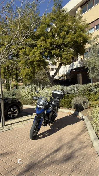 Triumph Tiger 900 - Vista 3