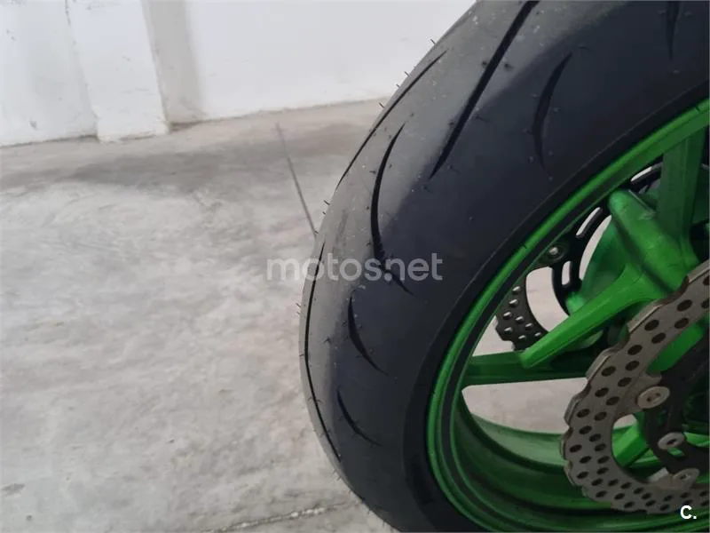 Kawasaki Z900 - Vista 6