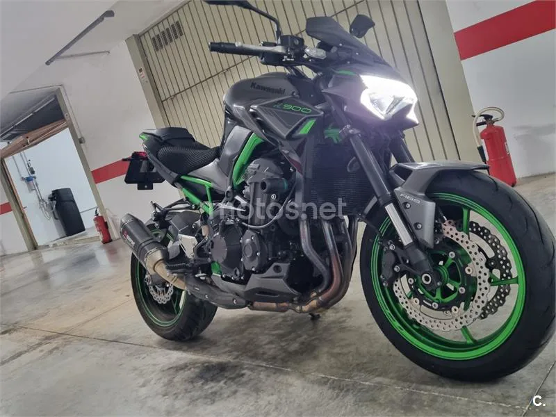 Kawasaki Z900 - Vista 8