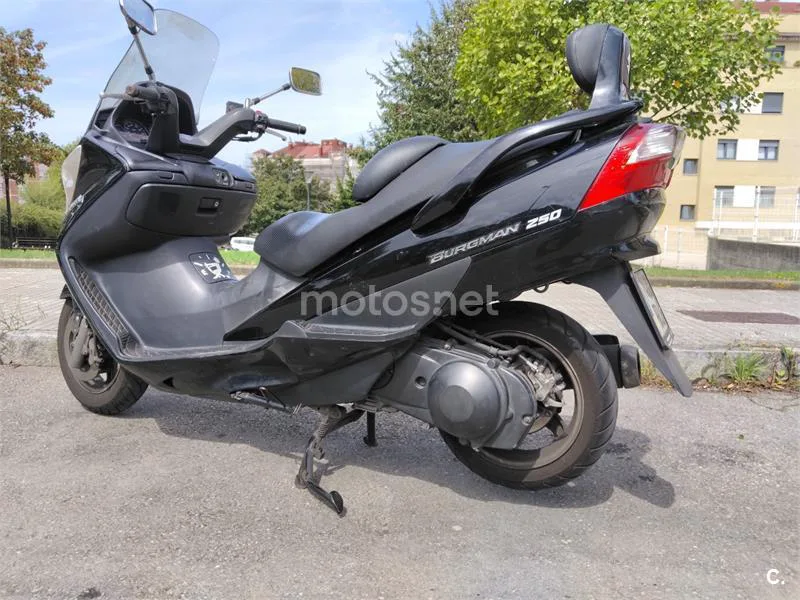 Suzuki Burgman 400 1500 € 2007 Asturias - 1