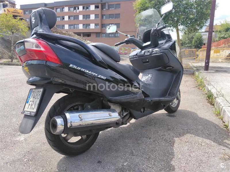 Suzuki Burgman 400 - Vista 4