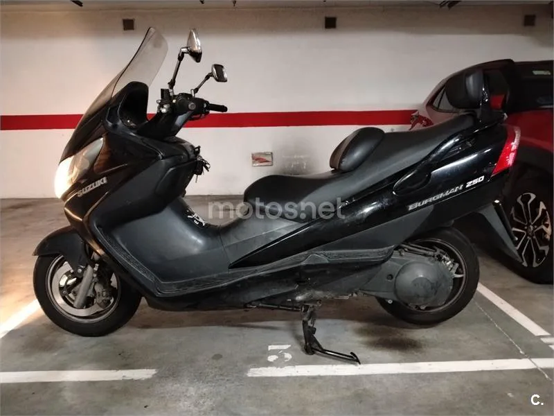 Suzuki Burgman 400 - Vista 10