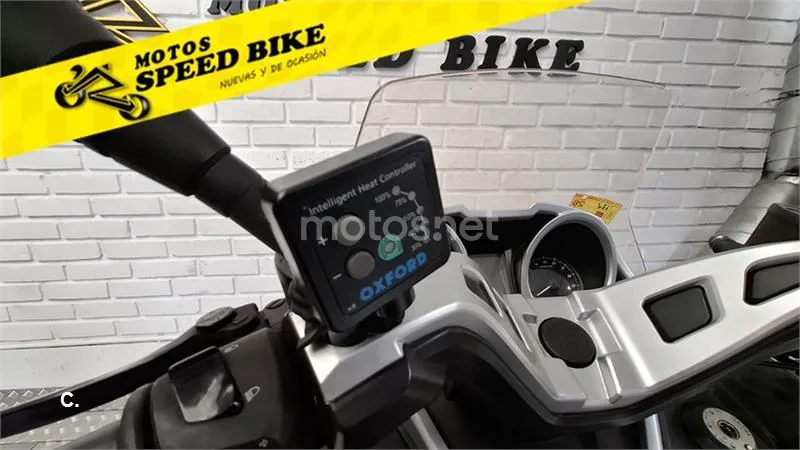 Kawasaki J300 - Vista 13