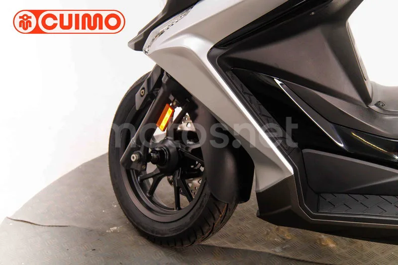 Kymco DTX 350 - Vista 24