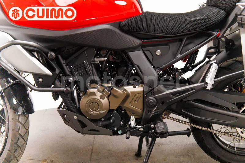 QJ Motor SRT 600 SX - Vista 25